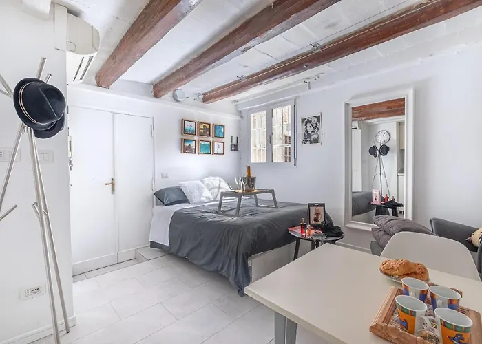 Appartamento Romantic Nest Colosseum Roma