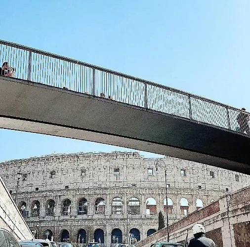 Romantic Nest Colosseum